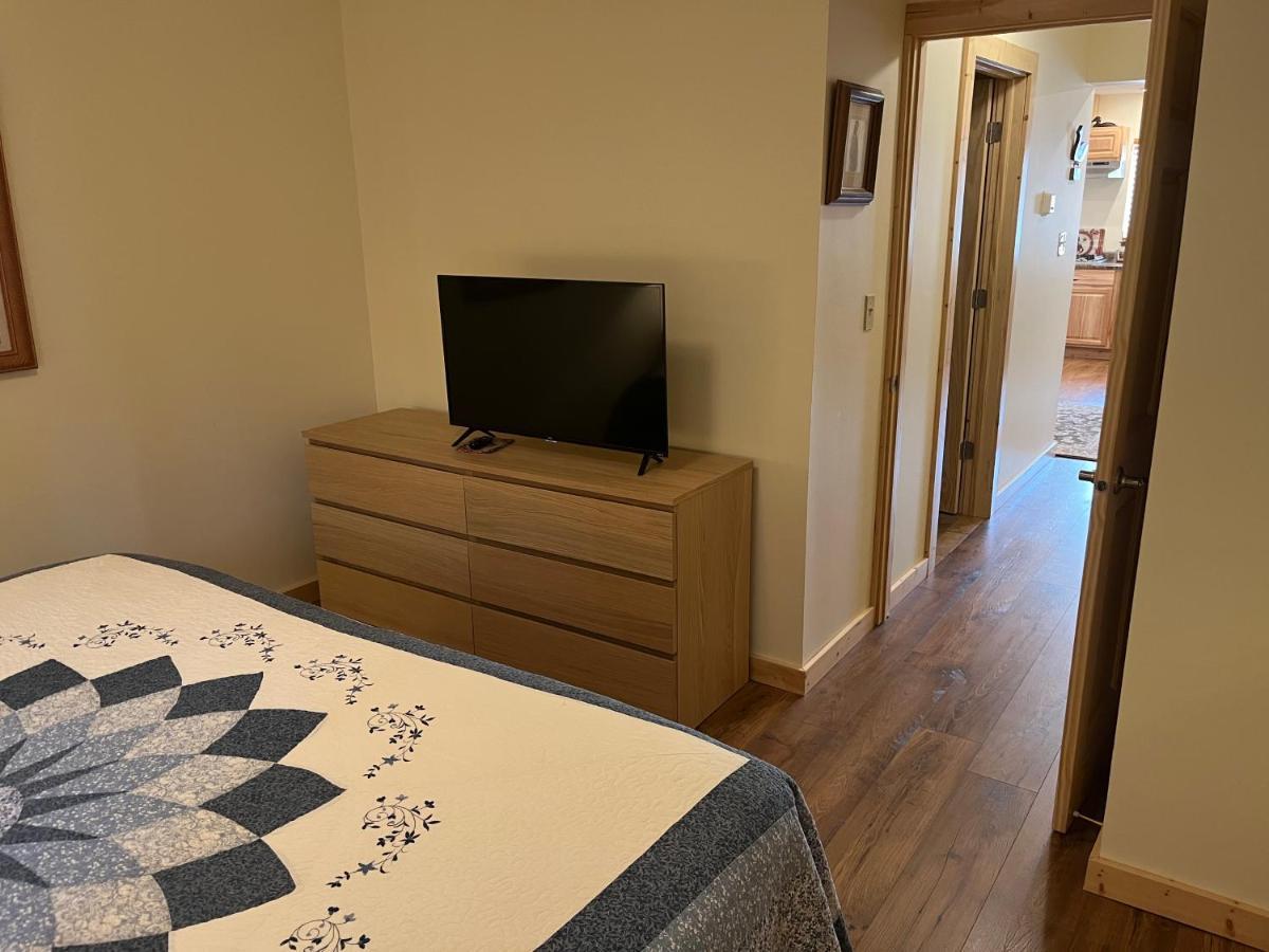Creekside Downtown Vacation Suites, Only Adults 25 Or Older Buffalo Eksteriør bilde