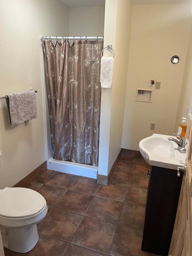 Creekside Downtown Vacation Suites, Only Adults 25 Or Older Buffalo Eksteriør bilde