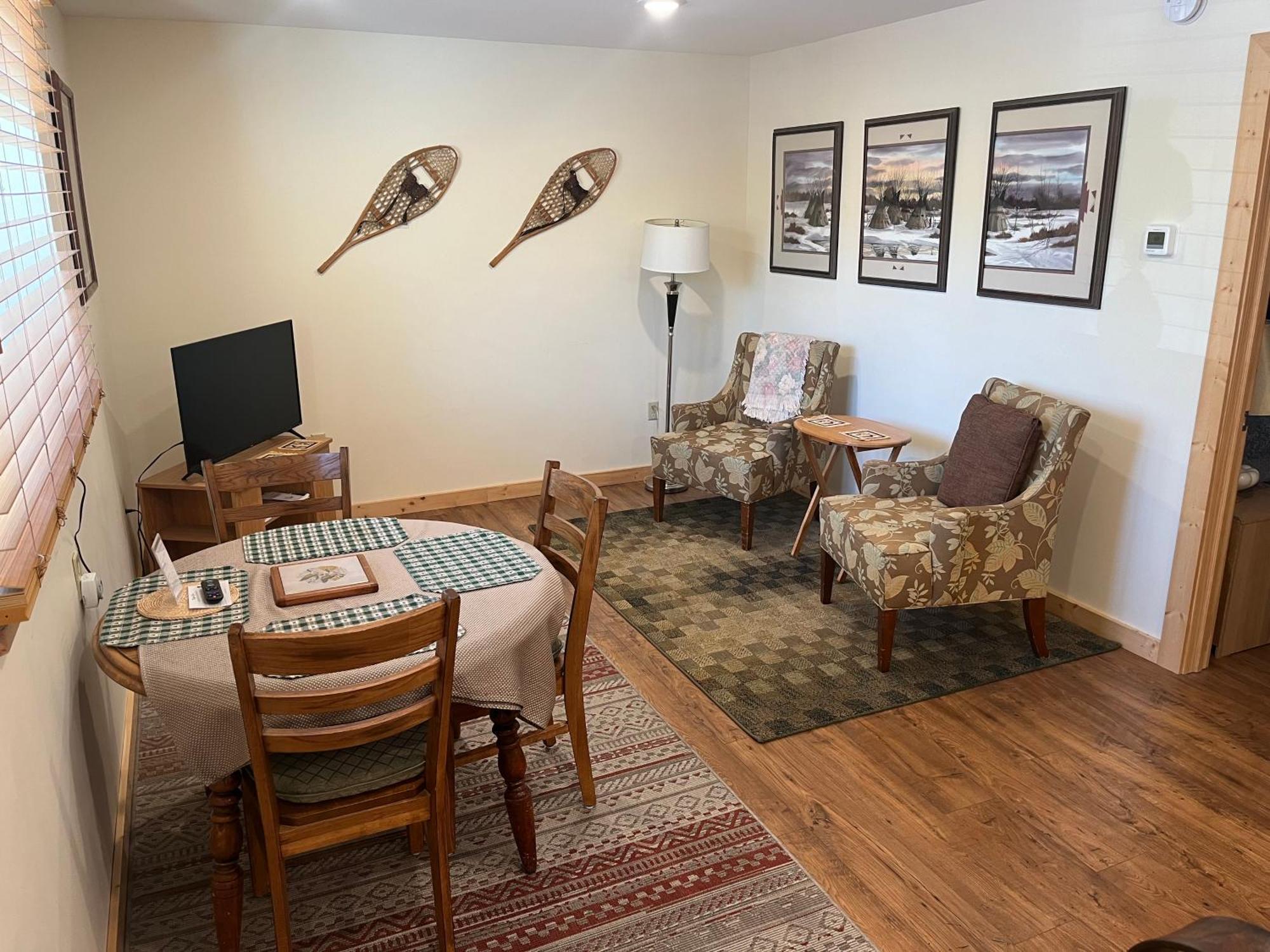 Creekside Downtown Vacation Suites, Only Adults 25 Or Older Buffalo Eksteriør bilde